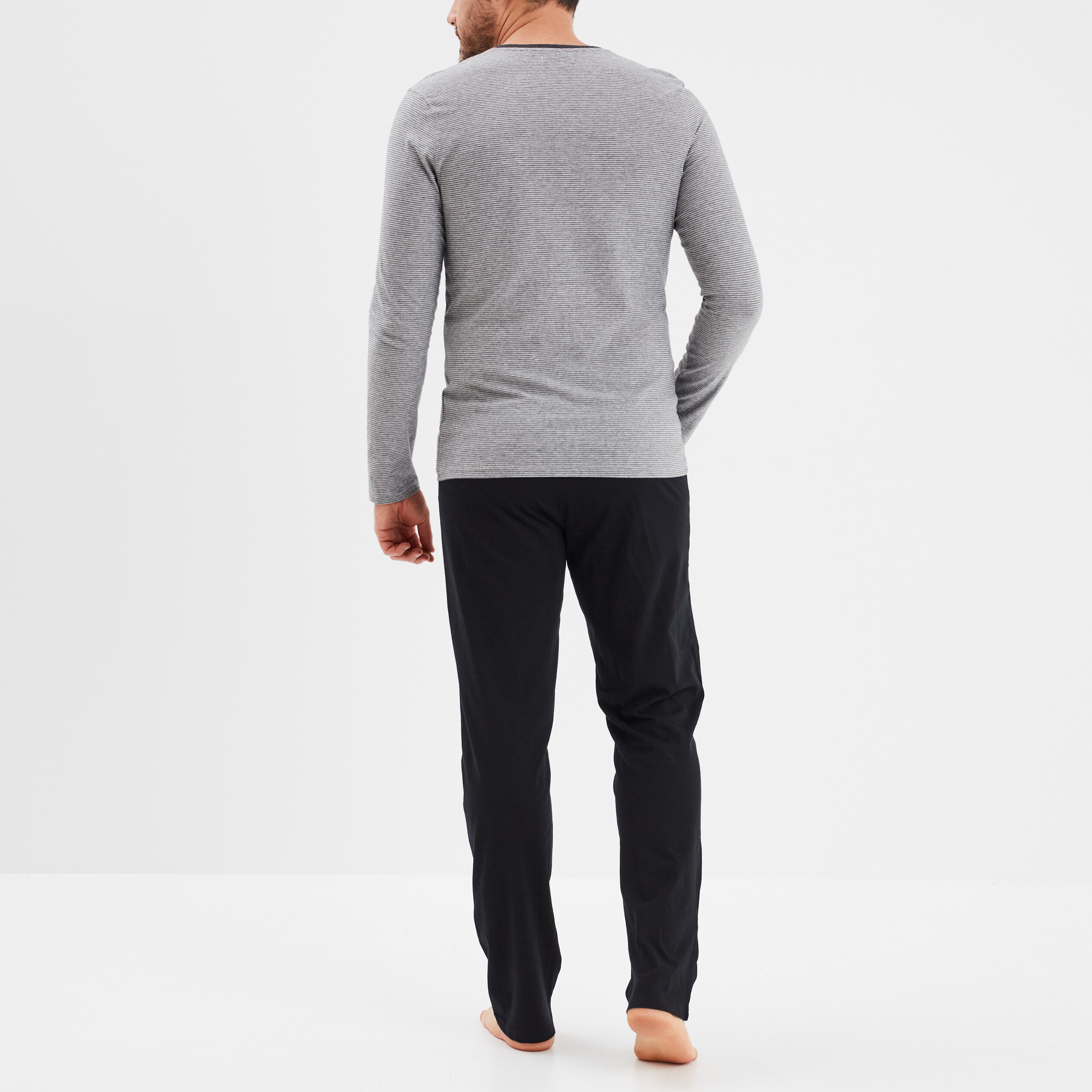 Ensemble pyjama 2 pi&egrave;ces gris fonc&eacute; homme