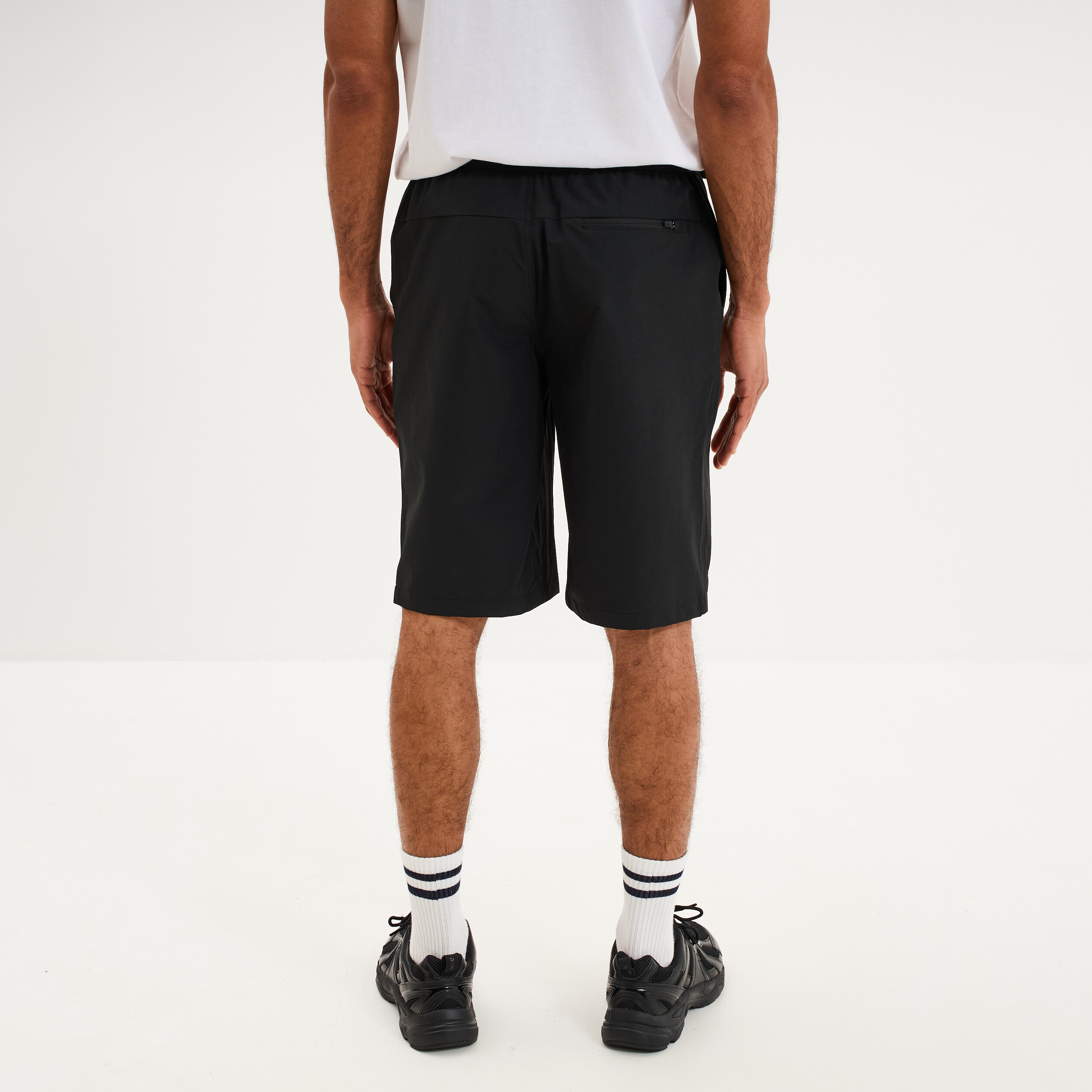 Short de randonn&eacute;e respirant noir homme