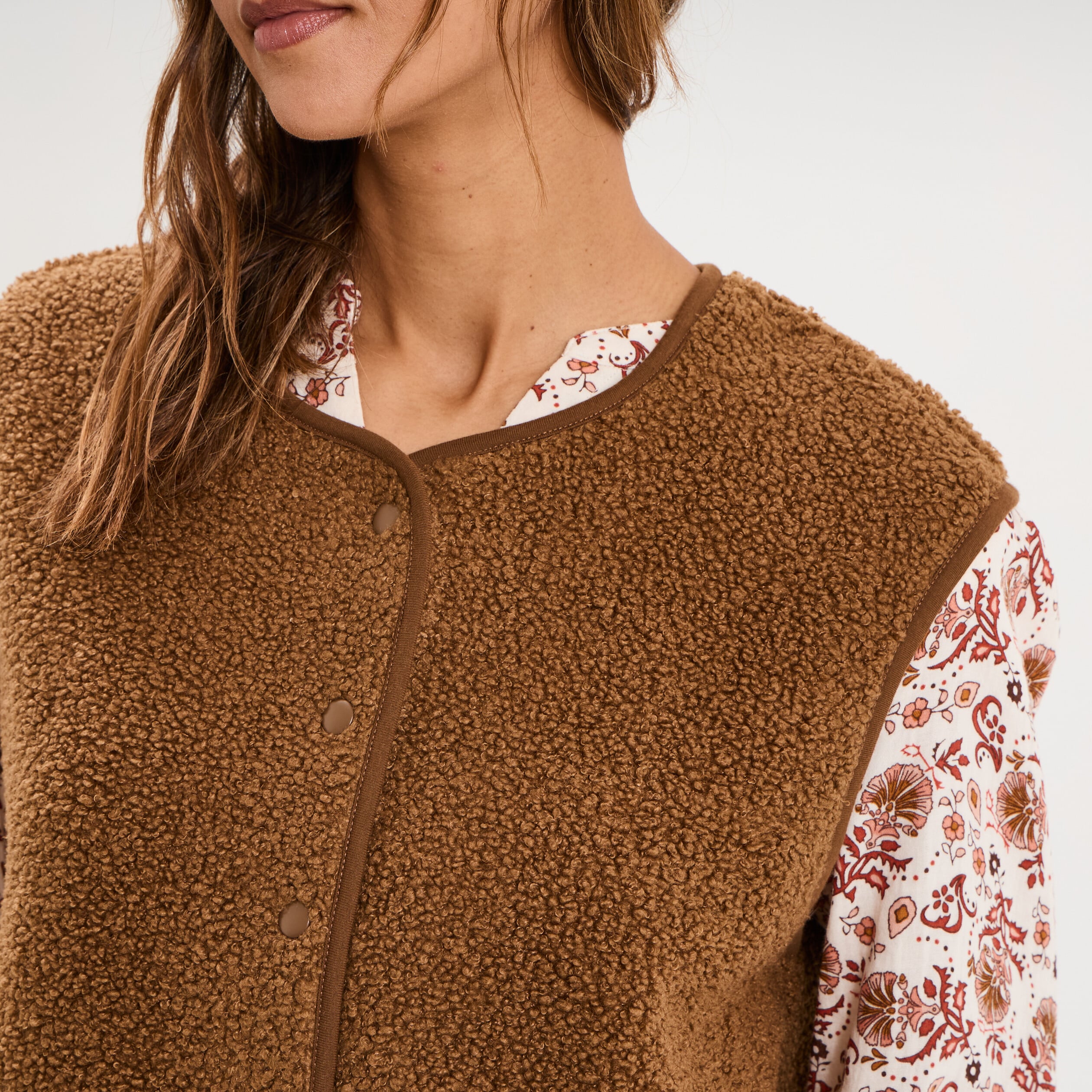 Veste sans manches effet polaire vert kaki femme