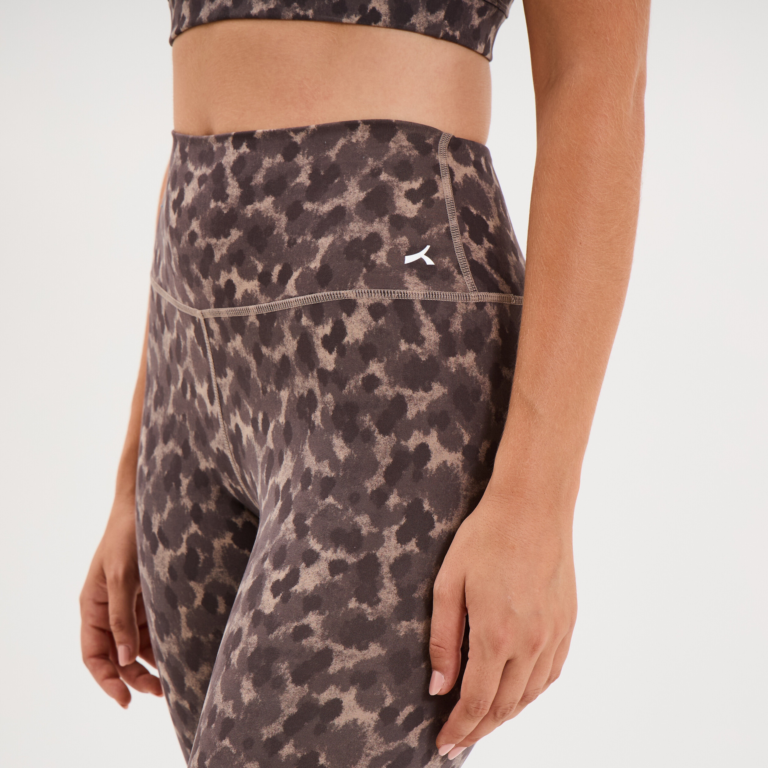 Legging de sport stretch taille haute beige femme