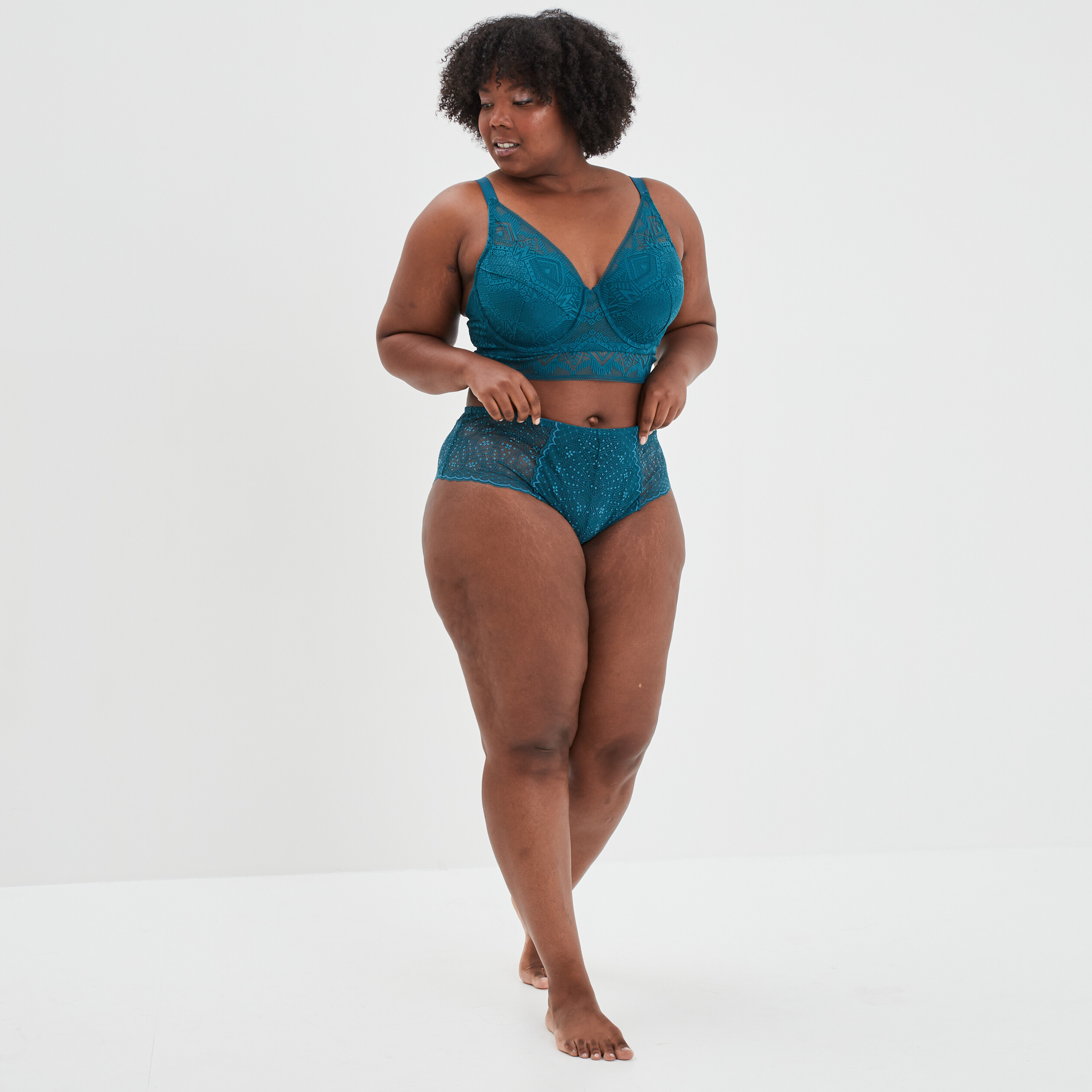 soutien gorge foulard dentelle bleu canard femmegt Soutien-gorge foulard dentelle bleu canard femme grande taille